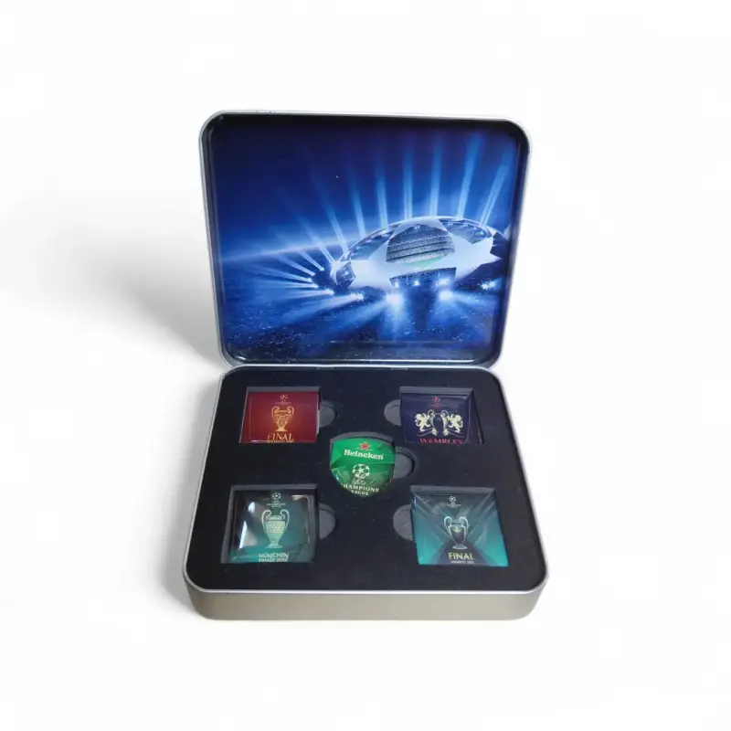 Set de pins UEFA Champions League - 1