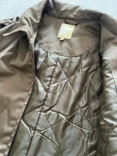 Abrigo marrón impermeable - miniatura 3