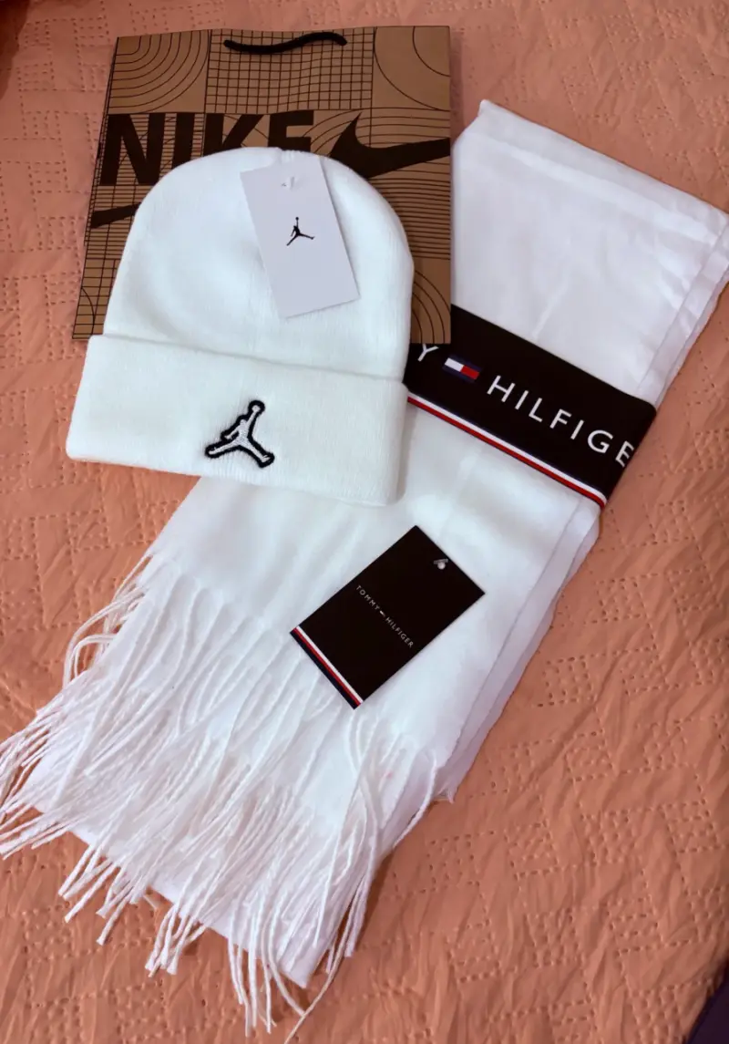 Conjunto Gorro y Bufanda❄️💯 - 1
