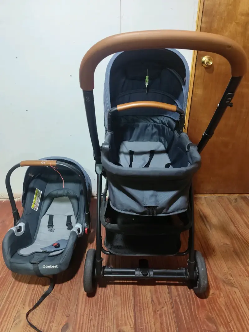 Coche y silla de auto Bebesit gris - 1