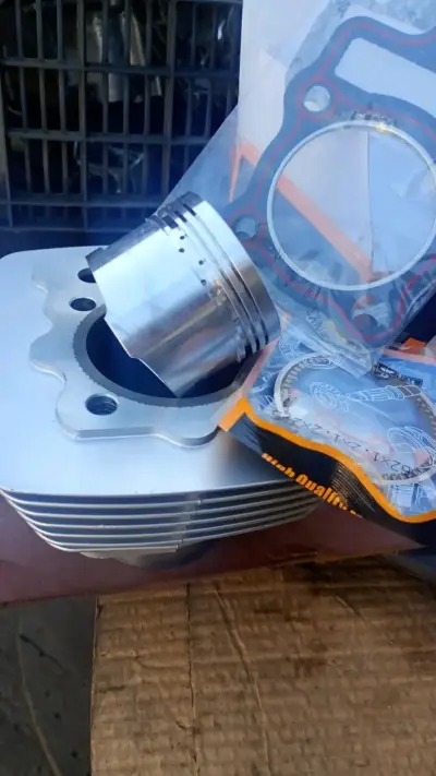 Moto china del 2007 - miniatura 2