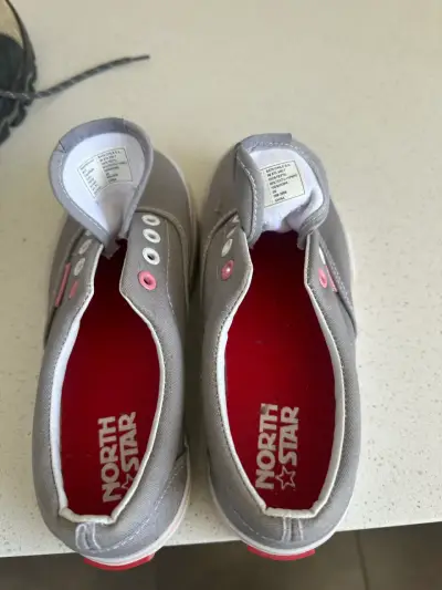 Zapatillas North Star grises - miniatura 1