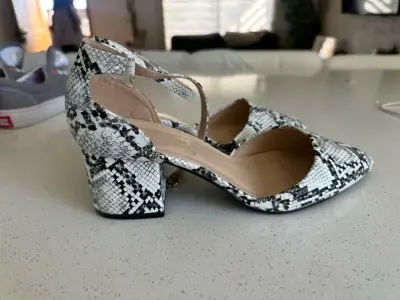 Zapatos de tacón animal print - miniatura 2