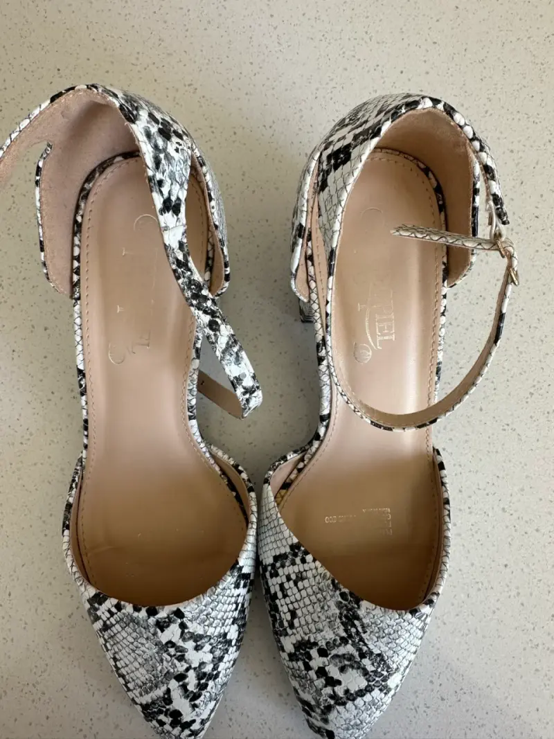 Zapatos de tacón animal print - 4
