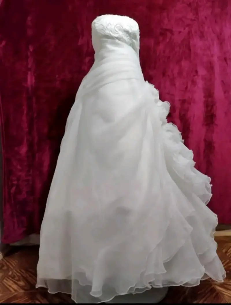 Vestido de novia blanco elegante - 2
