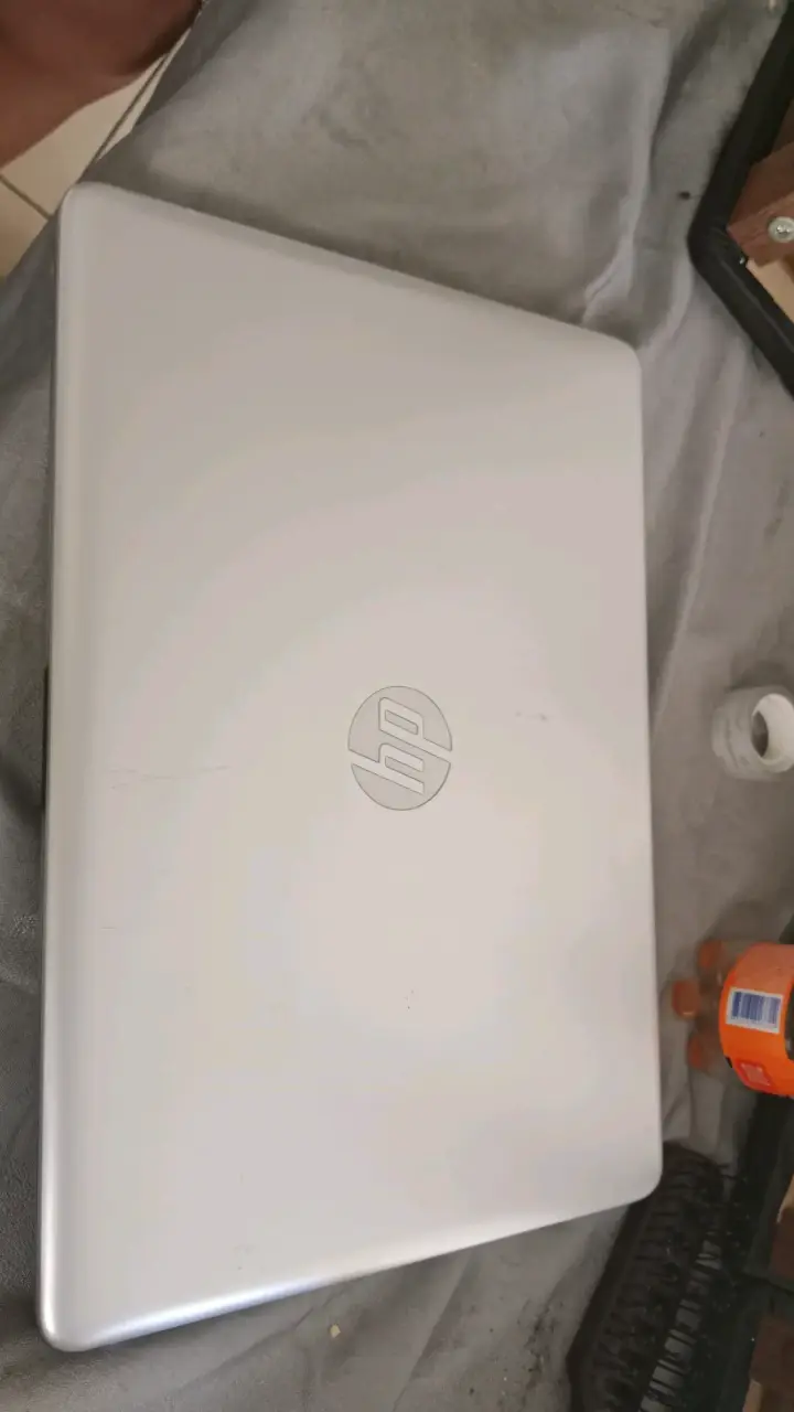 Notebook HP con Windows 10 - 4