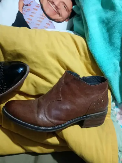 Botines marrones de cuero - miniatura 1