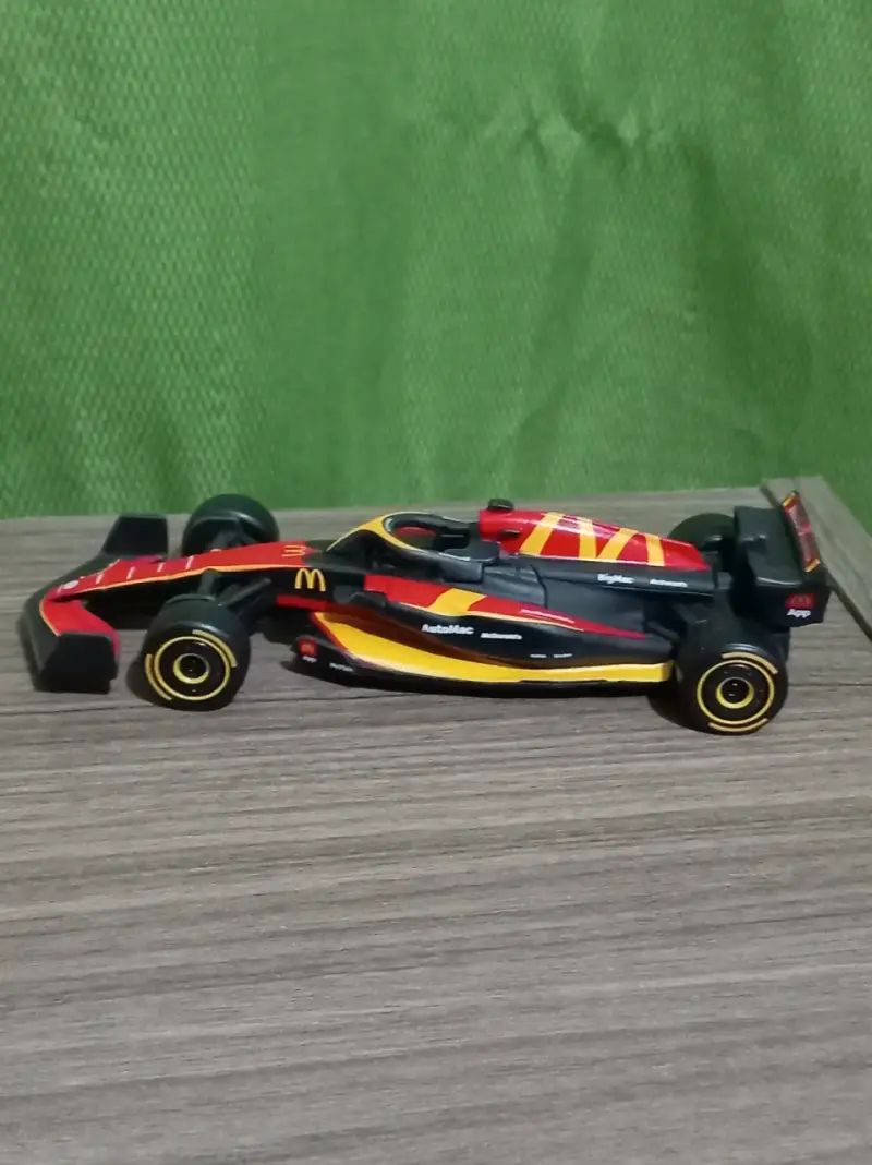 Auto F1 McDonald's - 2