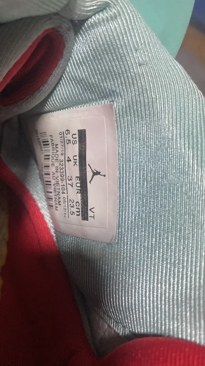 Zapatillas deportivas Jordan rojas - 1