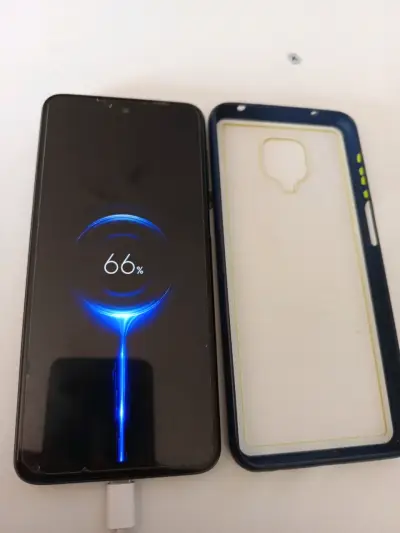 Xiaomi redmi note 9 pro con carcasa incluida - miniatura 3