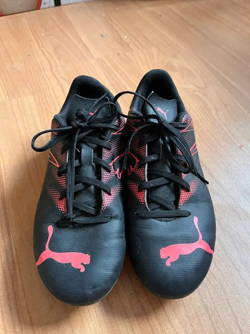 Zapatillas de futbol con pepas - 3