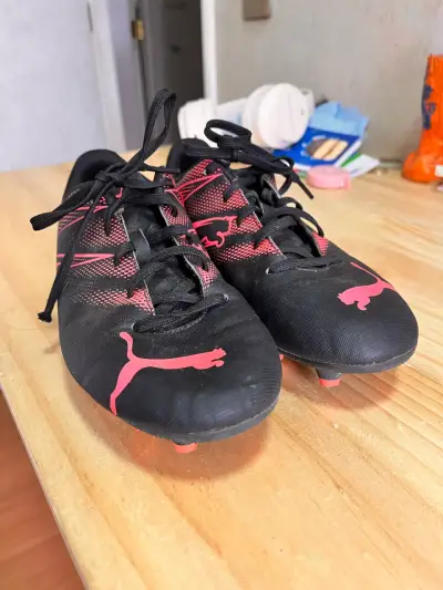 Zapatillas de futbol con pepas - miniatura 4