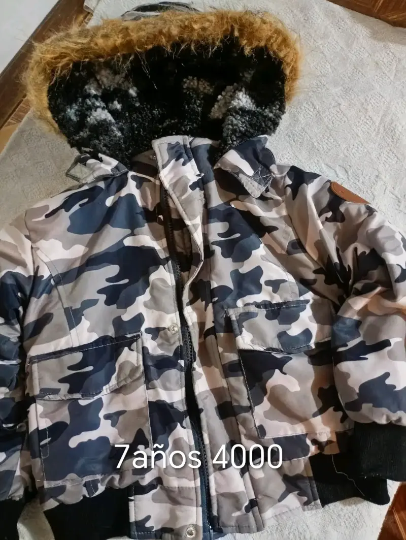 Parka niño camuflaje con capucha