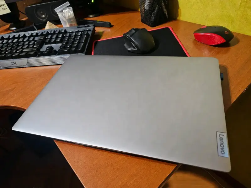 Laptop Lenovo IdeaPad 3 15.6" - 5