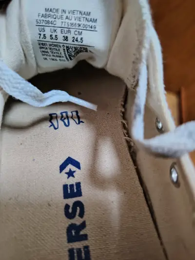 Zapatillas blancas casuales usadas - miniatura 6