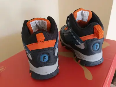 Botas outdoor para niños número 22 - miniatura 3