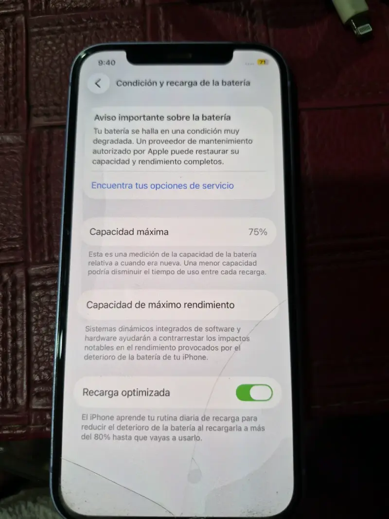 Smartphone y accesorios variados - 4