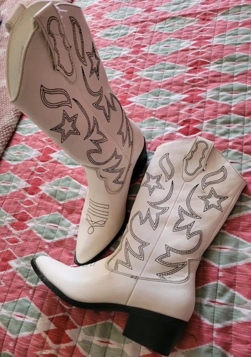 Botas vaqueras blancas estilo bordado - 2