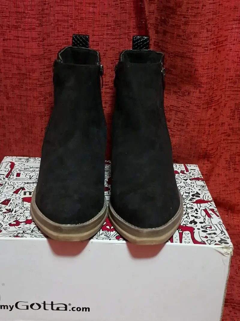 Botines negros con detalle reptil - 2