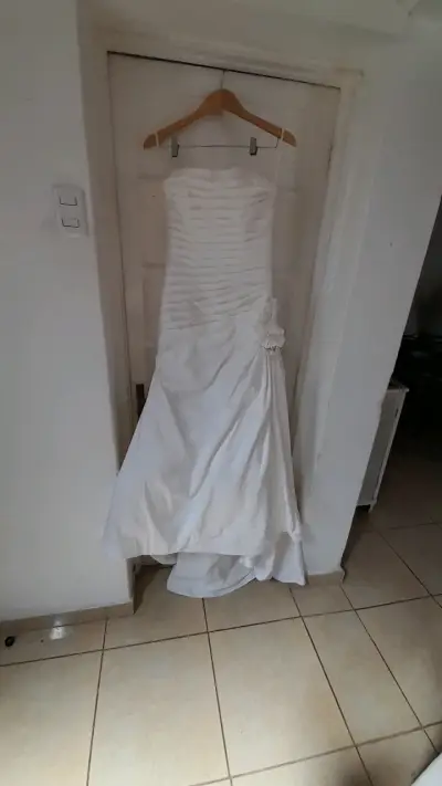 Vestido de novia blanco - miniatura 1