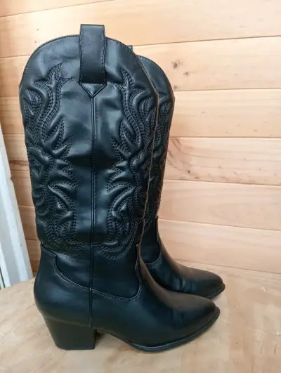 Botas vaqueras negras - miniatura 1