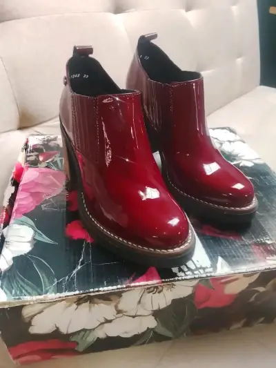 Botines charol bordó mujer - miniatura 1