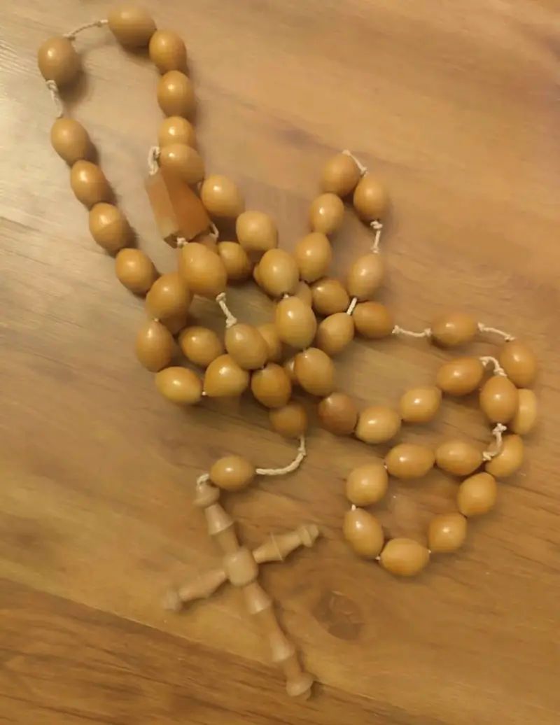 Rosario de madera gigante - 2
