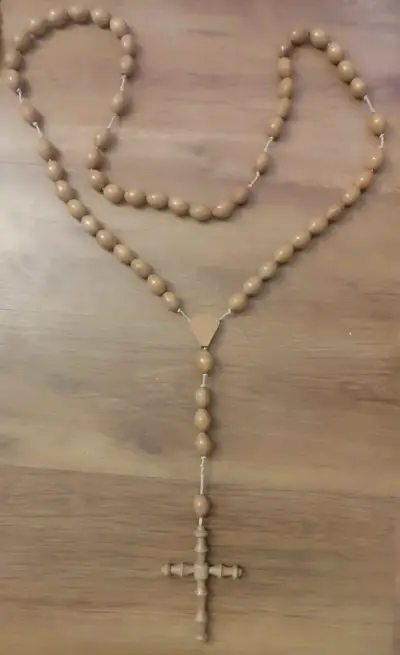 Rosario de madera gigante - miniatura 3
