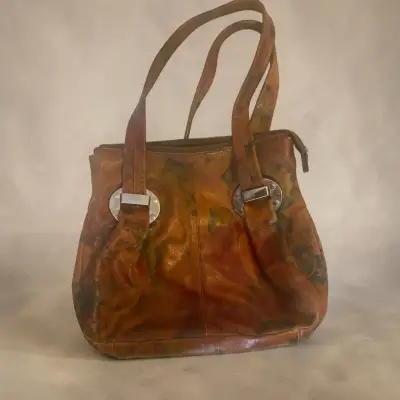 Bolso de cuero estampado floral - miniatura 1