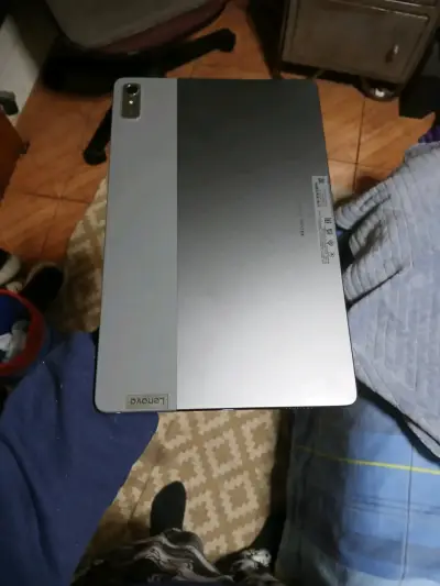 Tablet Lenovo con teclado - miniatura 5