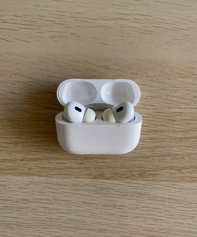 AirPods Pro 2 Lightning - 5