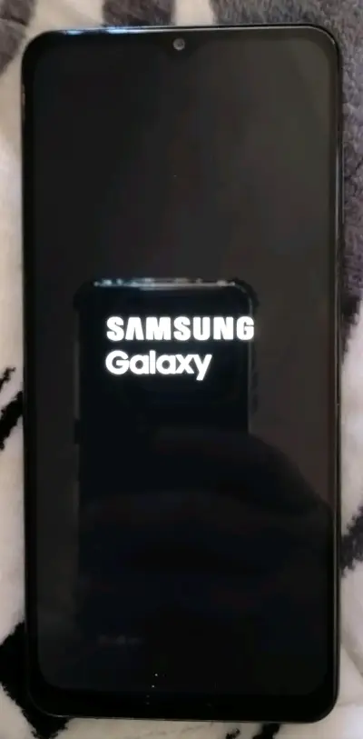 Smartphone Samsung Galaxy M12 - miniatura 1