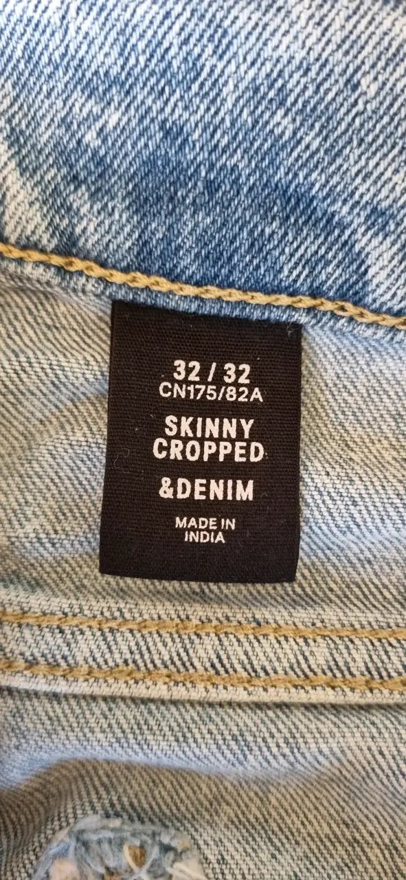 Jeans celestes deslavados - 3