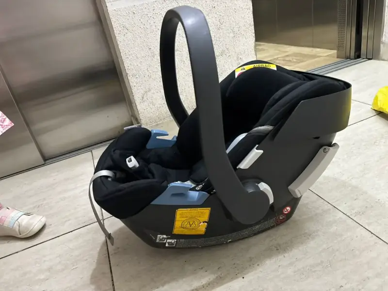 Coche Cybex EEZY TWIST con Huevo, base y adaptador - 3