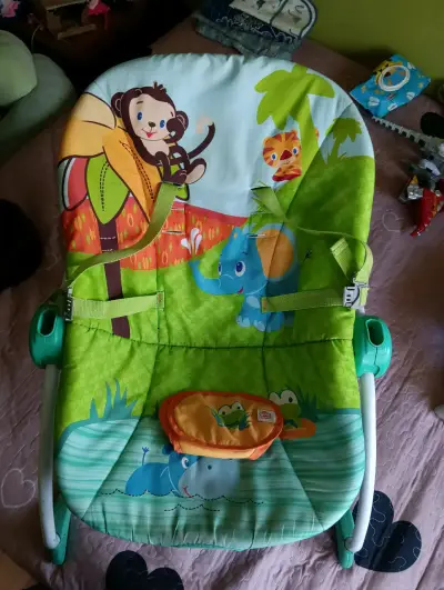 Silla mecedora infantil - miniatura 1