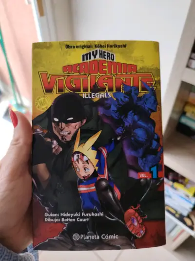 Manga My Hero Academia Vigilantes Vol. 1 y 2 - miniatura 1