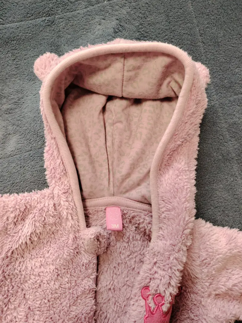Mameluco peludo rosado para bebé - 2