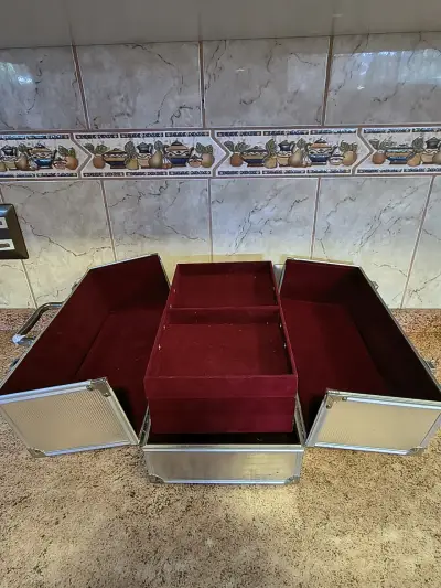 Maleta Organizadora de Maquillaje / Costura - miniatura 2