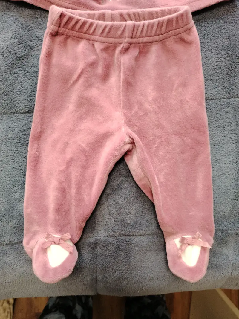 Conjunto bebé rosado con vestido - 3