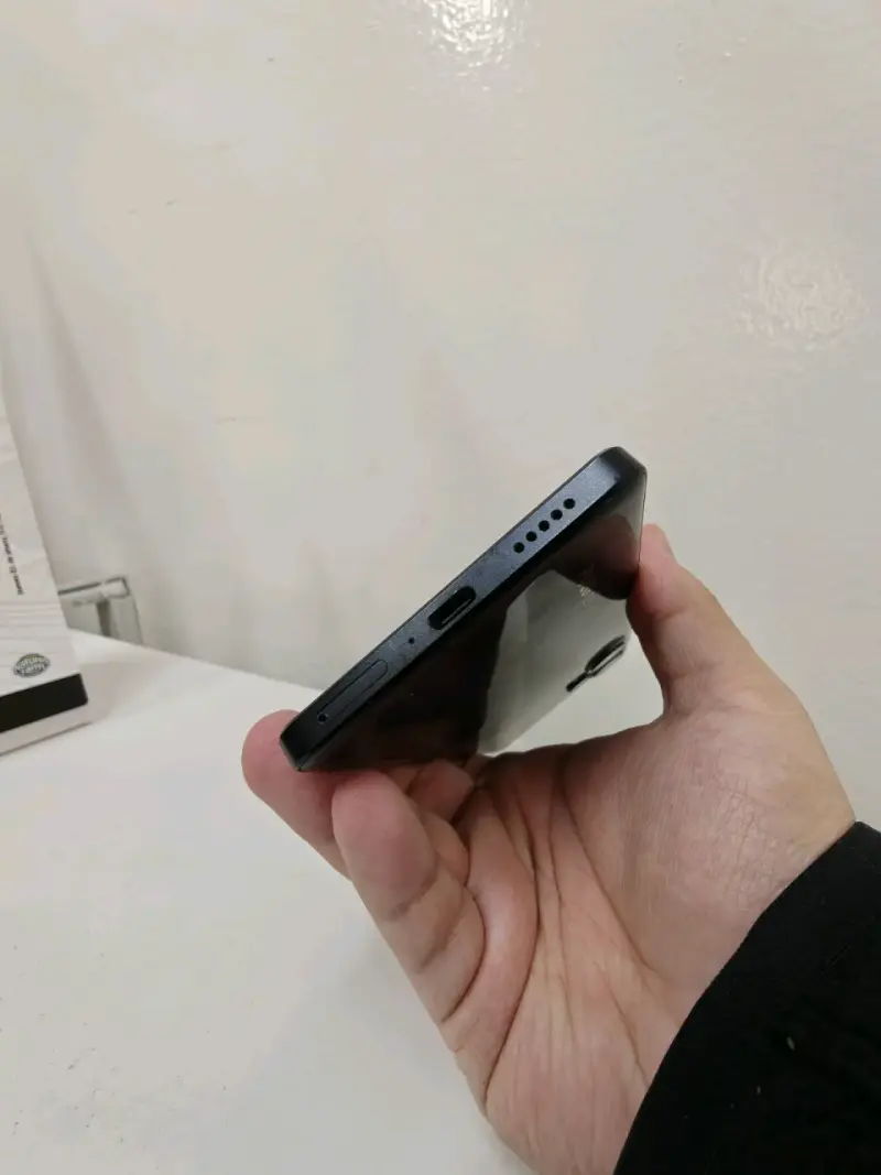 Celular POCO F5 256 GB - 4