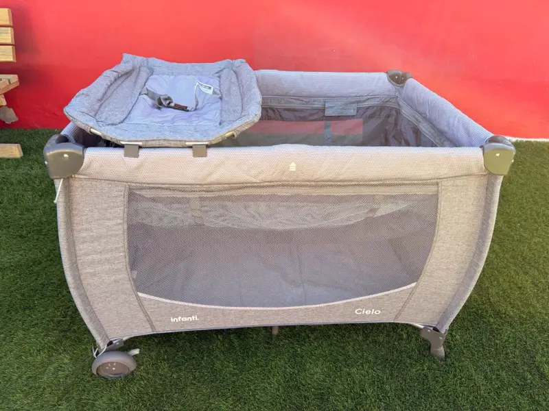 Vendo Cuna Playard Cielo Infanti (pack and play) - 3