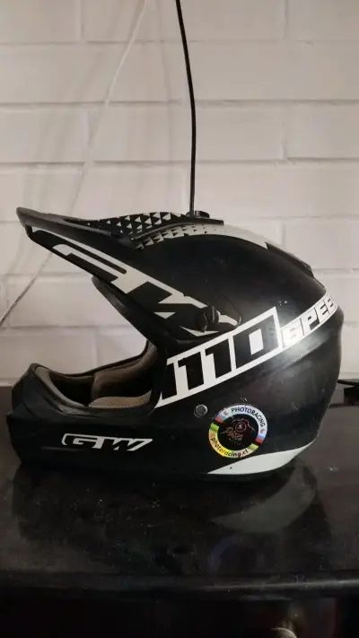 Casco de motocross negro - miniatura 2