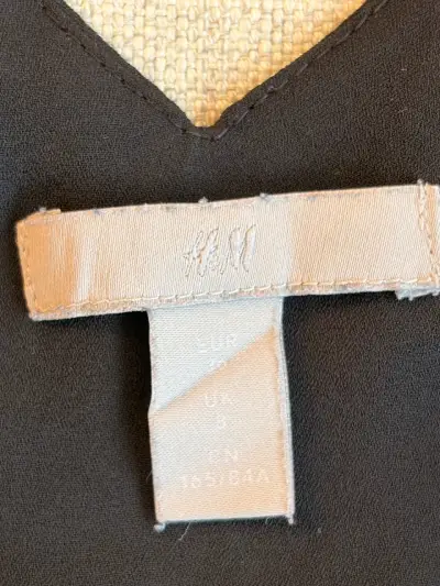 Polera negra de tirantes - miniatura 2