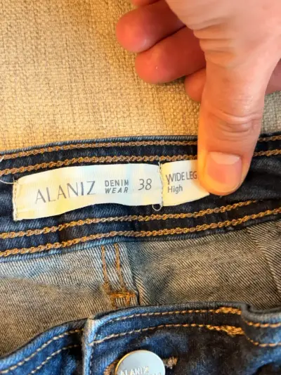Jeans rectos azul oscuro - miniatura 2