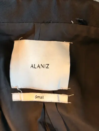 Blazer negro elegante - miniatura 2
