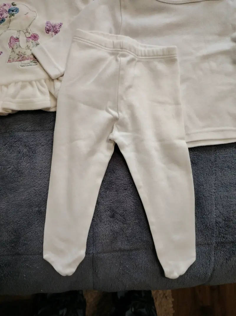 Conjunto de bebé blanco bordado - 2