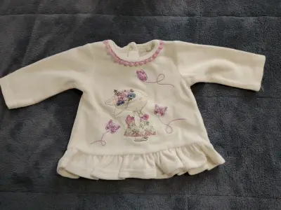 Conjunto de bebé blanco bordado - miniatura 4