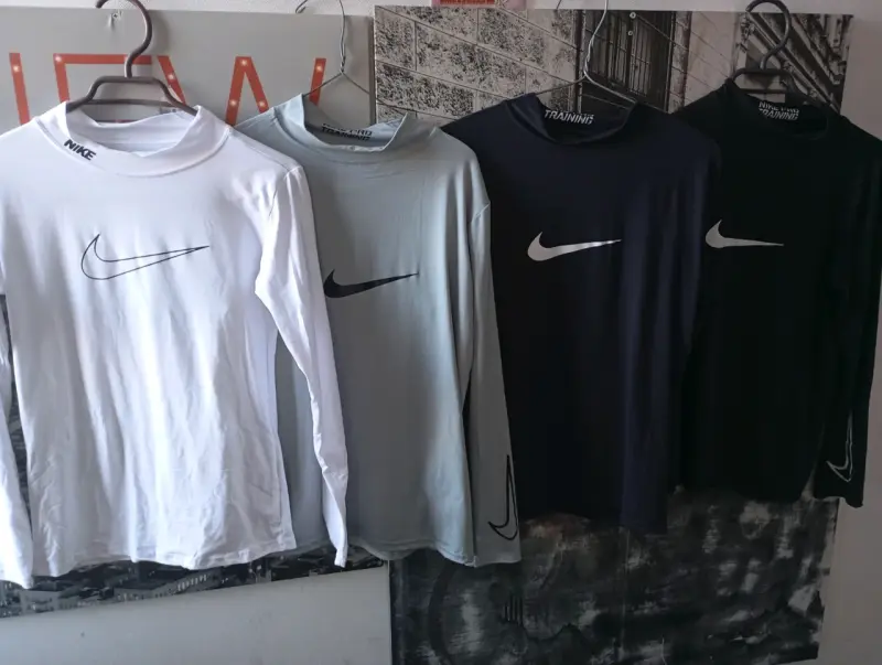 Poleras deportivas Nike - 3