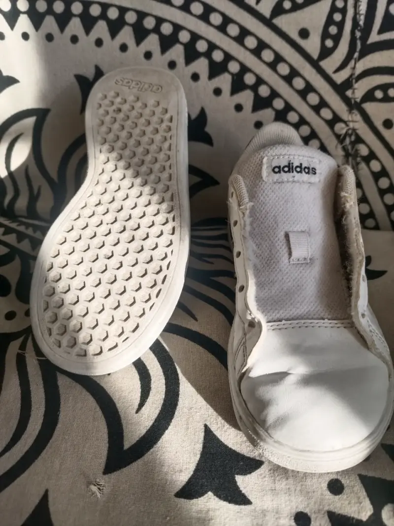 Zapatillas adidas blancas usadas - 2
