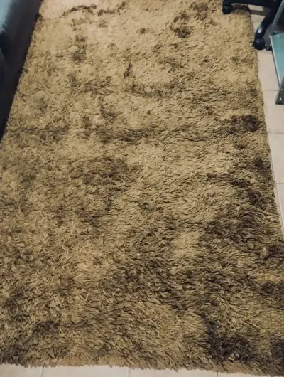 Alfombra beige grande - miniatura 1